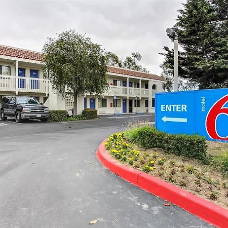 Motel 6-Salinas, Ca - North Monterey Area Eksteriør billede